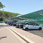 Villaggio Delfino Апартаменты Бибионе