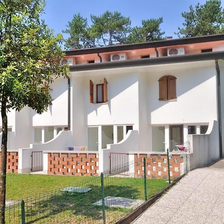 Villaggio Delfino * Бибионе